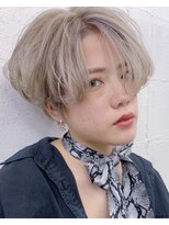 キジ(KIJI) ハンサムショート/ホワイトミルクティー/ハイトーンカラー