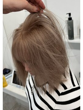 ヴィア(Via) ミルクティーベージュ