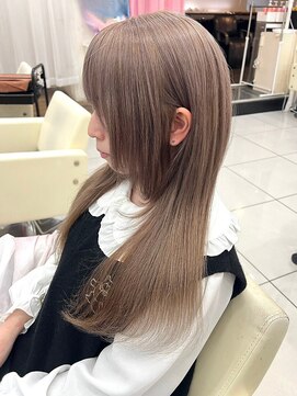 シーズン 大阪(SEASON) 【ヘアカラー】ミルクテイアッシュ/レイヤーカット/大阪梅田駅