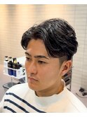 ツーブロフェザーショート