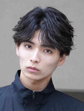 フィフス(fifth) 原宿メンズセンターパートルーズパーマニュアンスフェザーパーマ