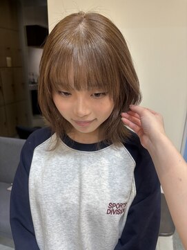 メゾンシアー(Maison Sheer) まろやかベージュ/くびれボブ