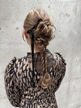 レックス ロア(REX LORE) お呼ばれヘアアレンジ