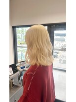 ワンバイワンヘアーツー(OnexOne HAIR2)&nbsp;抜きっぱなしブリーチデザイン