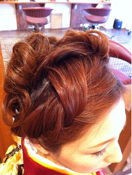 ラフグランデスタンザ(raf grande stanza) クロスしたツイストカール