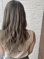 フラテロ(fratello)&nbsp;ホワイトベージュ