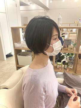 ファボ(favo.) 人気沸騰中！丸みショート♪