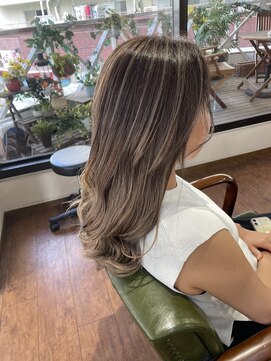 ヘア ライフ ワイレア(HAIR LIFE Wailea) ナチュラルバレイヤージュ