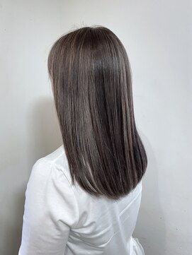 エニィ 池袋西口(Any) 黒髪/グレーベージュ/レイヤーロング/前髪パーマ/池袋