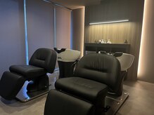 ザサロン(THE SALON)の雰囲気（フルフラットシャンプー台完備◎優雅な時間をお過ごしください）