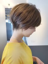 ジエクト アイロ(The Ect ilo)&nbsp;くびれショート　前髪あり　明る過ぎないベージュ