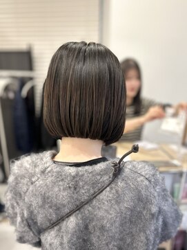 ネオリーブウリ 二子玉川店(Neolive uri) 黒髪ボブルフネビージュ小顔ワンレン《二子玉川》