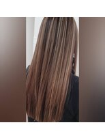 シーズヘア南口店 大好評!艶髪 極上の縮毛矯正 お任せください!