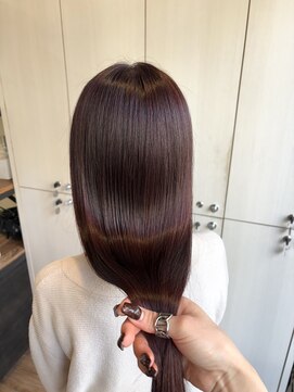 ハロ 蕨(HALO) 艶々カシスピンク【阿部佑香】