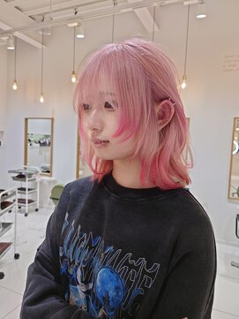 ルクール ヘアー プレジー(Le Coeur HAIR Plaisir) 顔周りレイヤーにピンクのデザイン入れたらなんかエモくね？