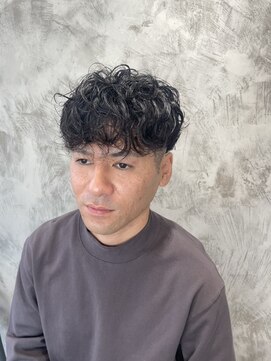 イージーボールド(Yeezy Bold) ニュアンスパーマ