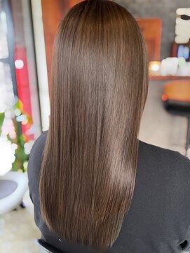 グロウバイデジール(GLOW by Desir) 髪質改善ネオメテオストレート