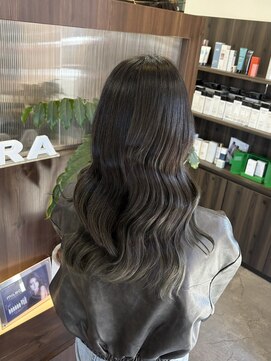 ナチュラ(NATU-RA) オリーブグレージュ