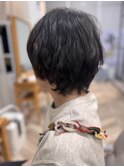 残存パーマを活かしたカットスタイル
