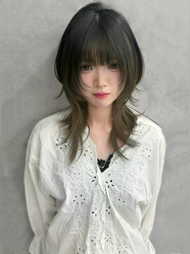 アイヴァン(AIVAN) ハッシュレイヤー・ミディアムレイヤー・くびれレイヤー