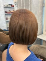 アンフィ 南町田(Anphi) ミニボブ 内巻き アンバーベージュ N.