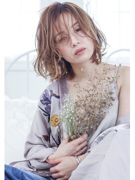 ココロヘアー マド(Cocolo hair MADO) 抜け感たっぷりのミディアムBOB