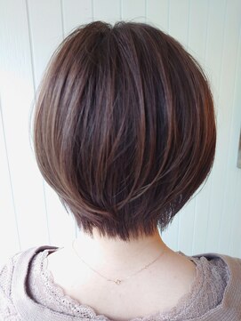 シザーズ(scissors) レイヤーボブ