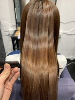 アルコイリスバイドールヘアー(ARCOIRIS by Dollhair)&nbsp;くすみカラーダブルカラー切りっぱなしハイトーン抜け感透け感