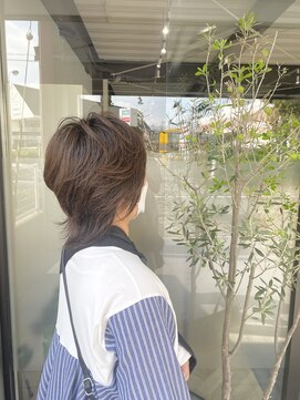 ルアナ(Luana) 外はねウルフ