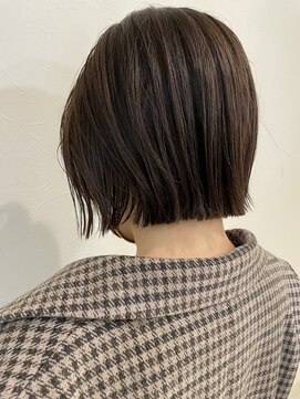 リブ(Lib) 切りっぱなしボブ