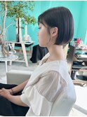 凛とした丸みボブ