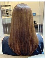 グラム バイ レイエレガンス(glam by REIELEGANCE)&nbsp;ストレート＊ベージュカラー＊美髪