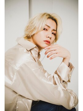 コアテラス(CORE Terrace) メンズカット/ハイトーンカラー/韓国