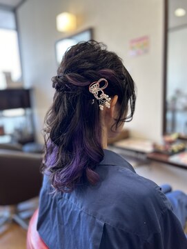ヘアモード 美結(hair-mode) ハーフアップ/結婚式/インナーカラー/ゆるふわ