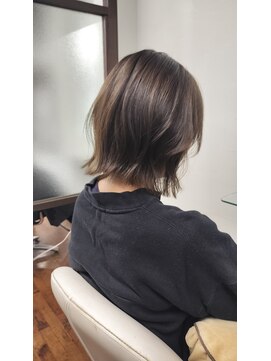 ヘアメイク オレンジトレ(Hair Make ORANGE tre) レイヤーボブ