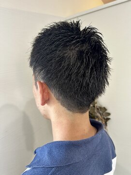 ダブ(DAB) 【メンズカット】アップバング 刈り上げセンターパート