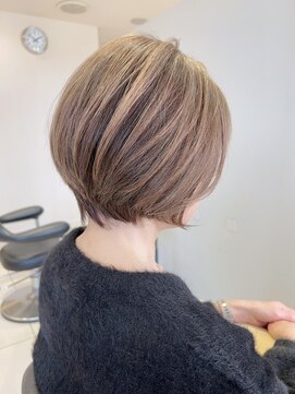 ラック 由比ヶ浜(LUCK) 白髪ぼかしバレイヤージュ