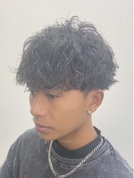 エン フェイバリット ヘアー(en favorite hai)の写真/骨格や髪質に合わせた抜群の提案力×技術力で貴方に一番似合うスタイルをご提供！朝のスタイリングも楽々◎