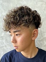にもう スペインカール　ハイトーンメッシュ　波巻きツイストスパイラル