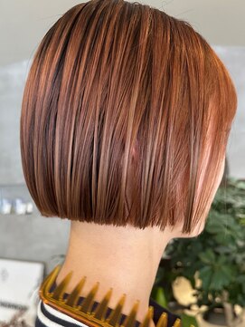 ハウ 心斎橋(how) 大人ショートボブ×ボブ×アプリコットオレンジ×切りっぱなし