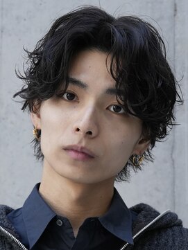 フィフス 大分(fifth) 大分スパイラルパーマメンズカットセンターパートマッシュウルフ