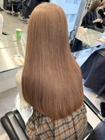 サンク 原宿 表参道(cinq)&nbsp;ミディアムレイヤーボブミルクティーベージュヘーゼルグレージュ