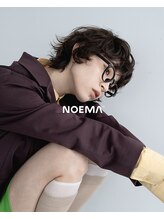 サロンの仕上がりを自宅でも。バームやオイルの使い方まで丁寧にレクチャーするプロ仕上げ。