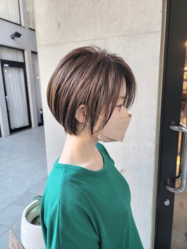 アムリタ 三鷹(AMRITA) ショートボブ/30代40代50代