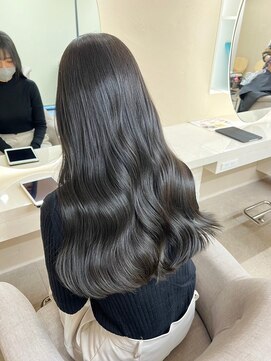 ドロシー 郡山桑野店(Dorothy) イメチェンハッシュカットフルバング似合わせレッドブラウン