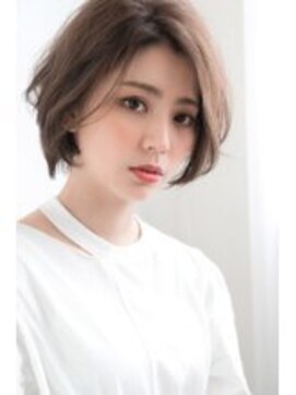 エレノア 錦糸町(Eleanor) スタイリッシュ丸みショート