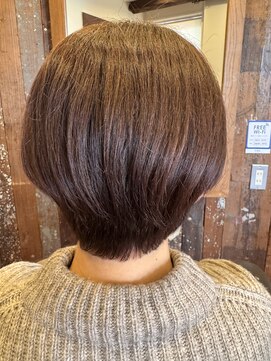 牛若丸ジャパン(Japan) ショートボブ