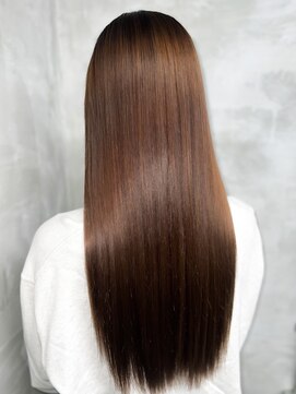 エモシオン(E MOTION) 超艶縮毛矯正