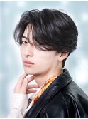 黒髪フェザーセンターパート