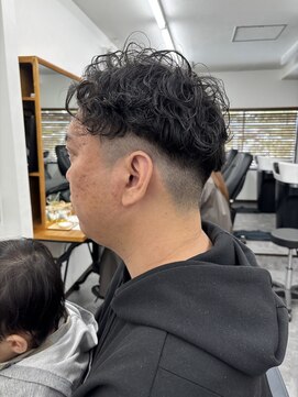 アンドヘアサロン(AND hair salon) サーフカール/メンズパーマ/刈り上げショート/縦おちパーマ@
